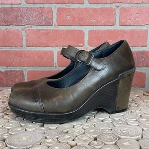 Dansko Fanny Studded Gray and Brown Taupe Maryjane Wedge 9.5